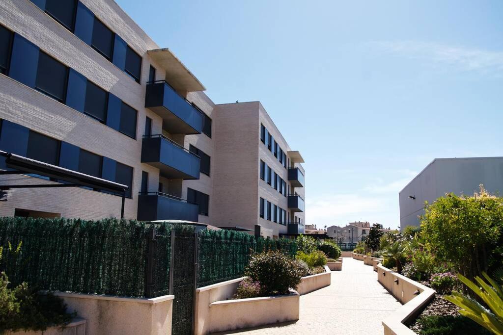 Apartamento Diseno A Cien Metros Del Mar. Torredembarra Exteriér fotografie